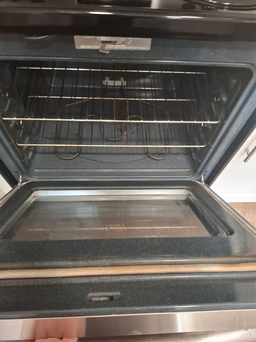 oven cleaned inside