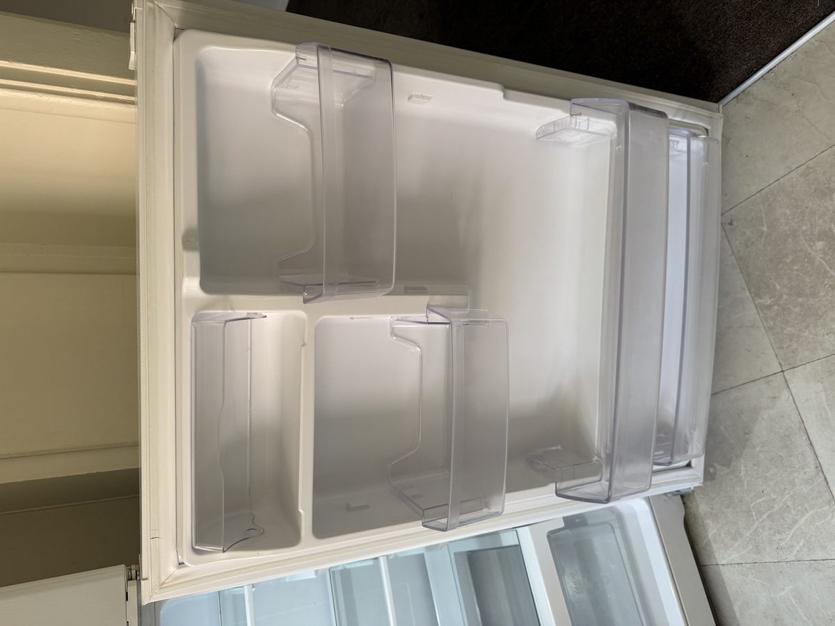 refrigerator drawers cleaned